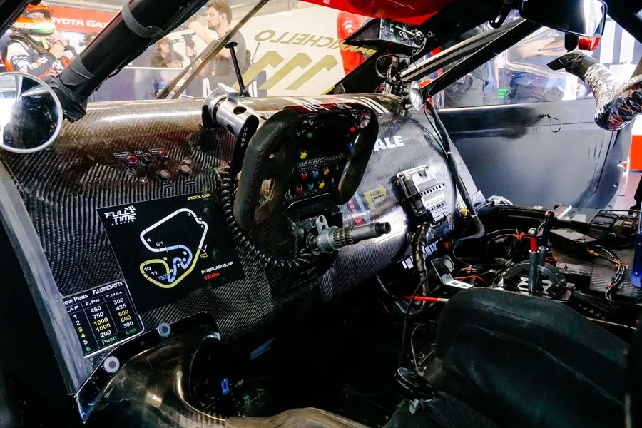 Racing car cockpit and chassis
