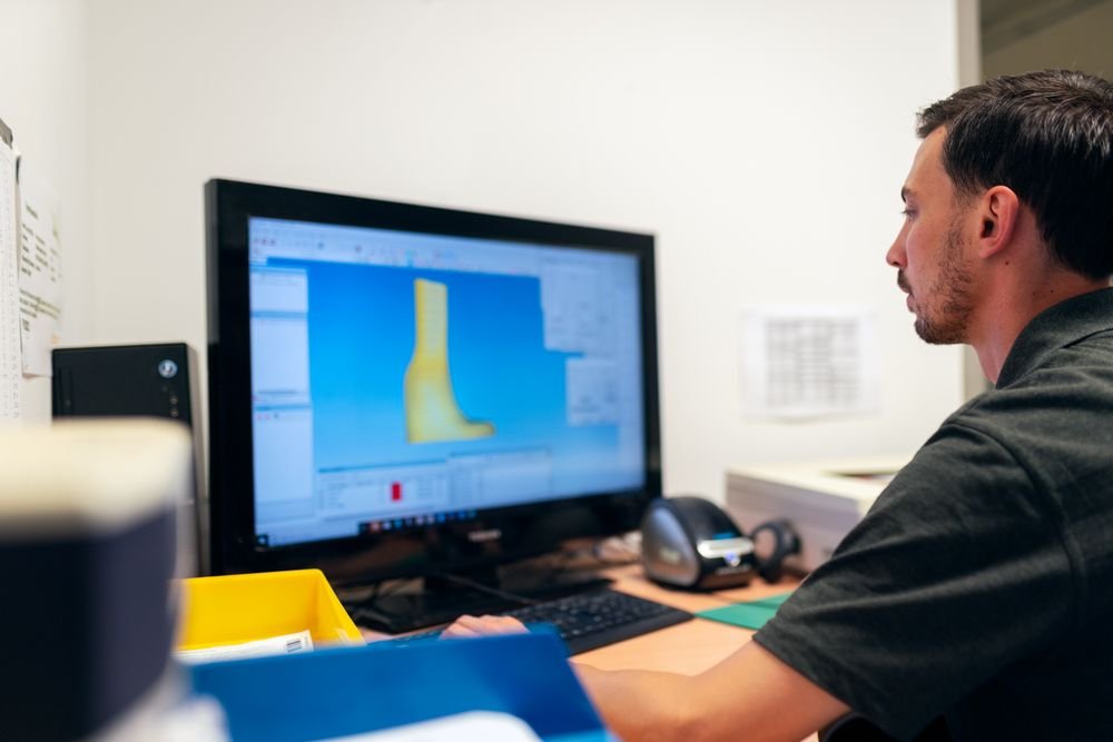 Simulation results on a workstation screen